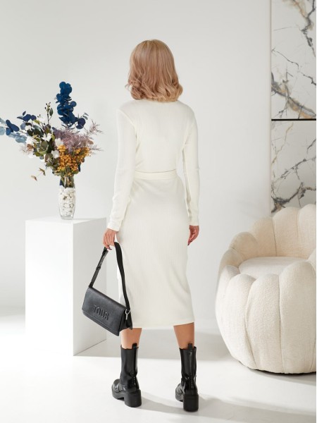 Вязаное платье миди на пуговицах молочного цвета 29788