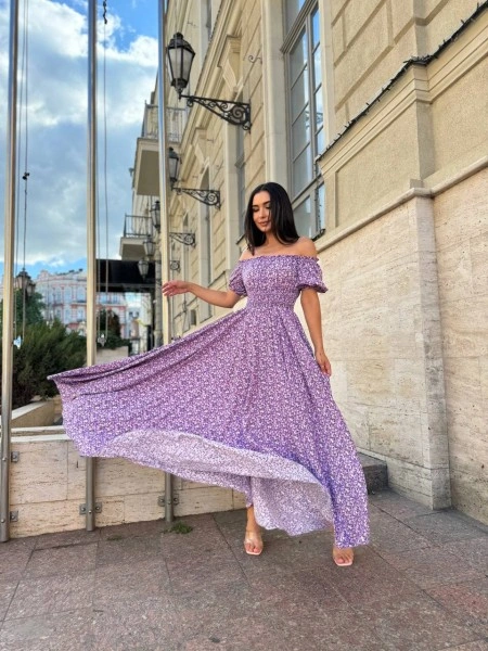 Воздушное платье макси в цветок сиреневого цвета 31294