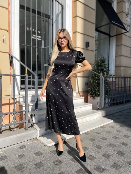 Класична шовкова сукня міді чорного кольору 32836